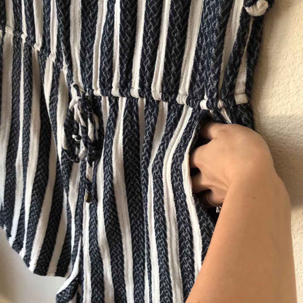 Universal Thread White And Blue Romper - image 6